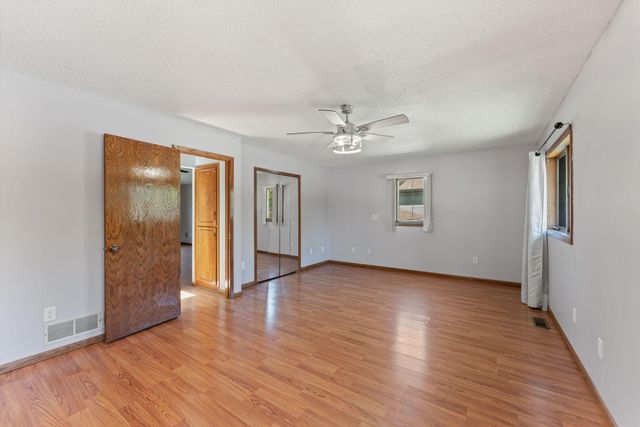 1889 Hamline Avenue N, Falcon Heights, MN 55113