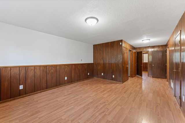 1889 Hamline Avenue N, Falcon Heights, MN 55113