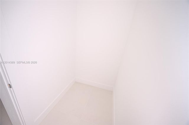 10381 NW 67th Ter, Doral, FL 33178