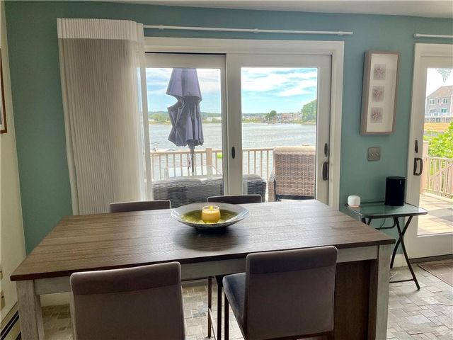 57 Green Street, Portsmouth, RI 02871
