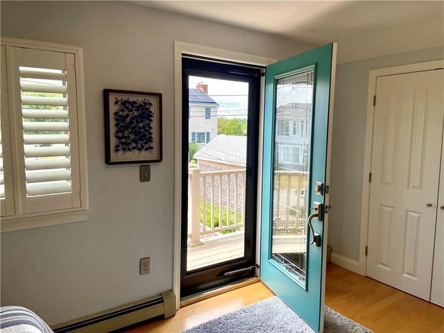 57 Green Street, Portsmouth, RI 02871