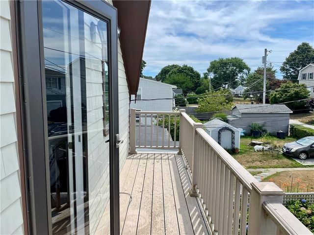 57 Green Street, Portsmouth, RI 02871