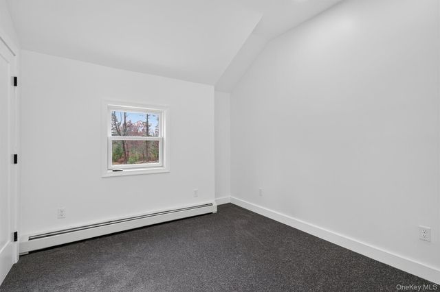 16 Nightingale Trail E, Wurtsboro, NY 12790