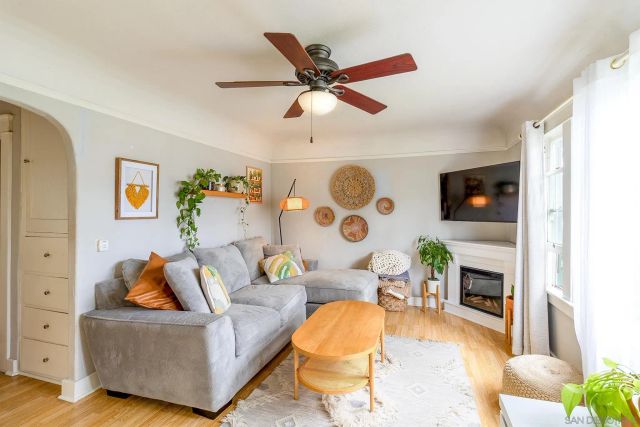 3135-39 Hawthorn, San Diego, CA 92104