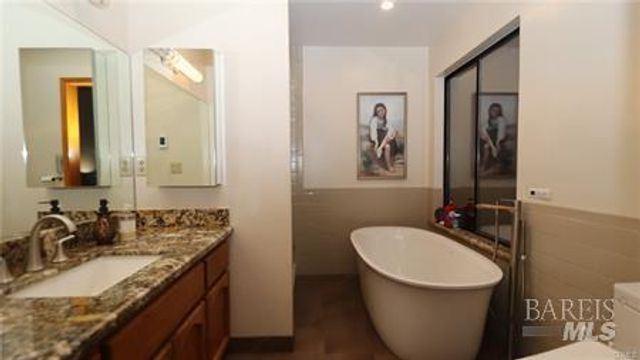 9714 St Helena Dr, Cobb, CA 95426