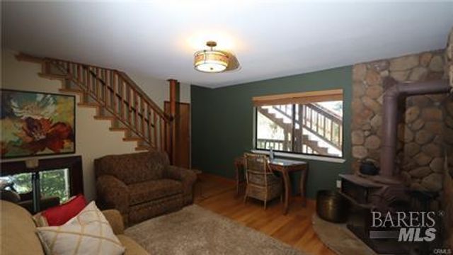 9714 St Helena Dr, Cobb, CA 95426