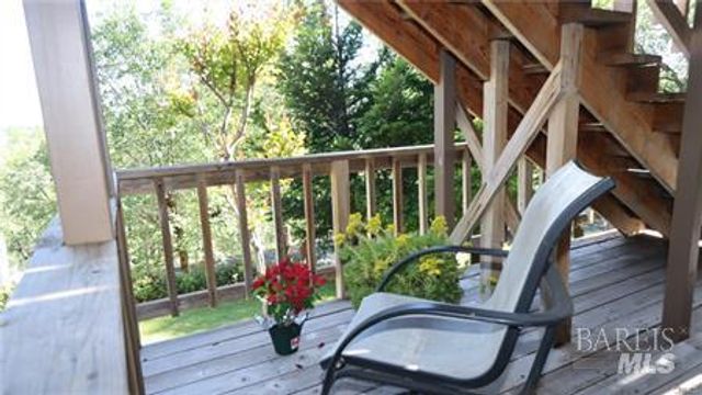 9714 St Helena Dr, Cobb, CA 95426