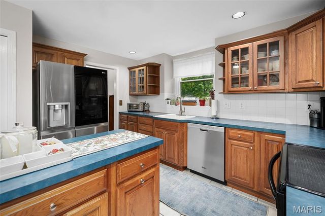 20220 Inverness Drive, Marthasville, MO 63357