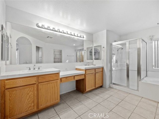 13118 Four Hills Way, Victorville, CA 92392