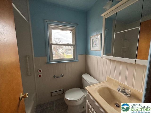 210 West Wabash Street, Allentown City, PA 18103