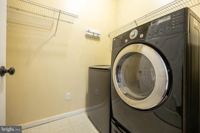 7 MOHAWK TRL, Burlington, NJ 08016