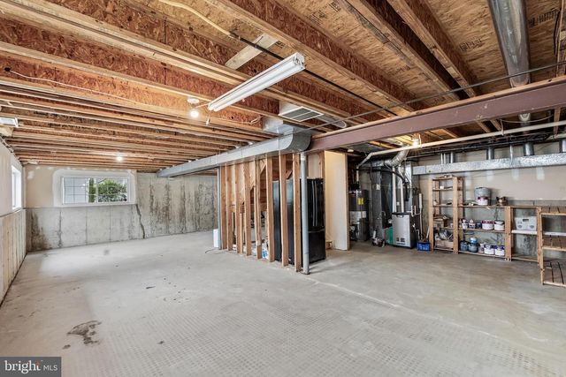 7 MOHAWK TRL, Burlington, NJ 08016