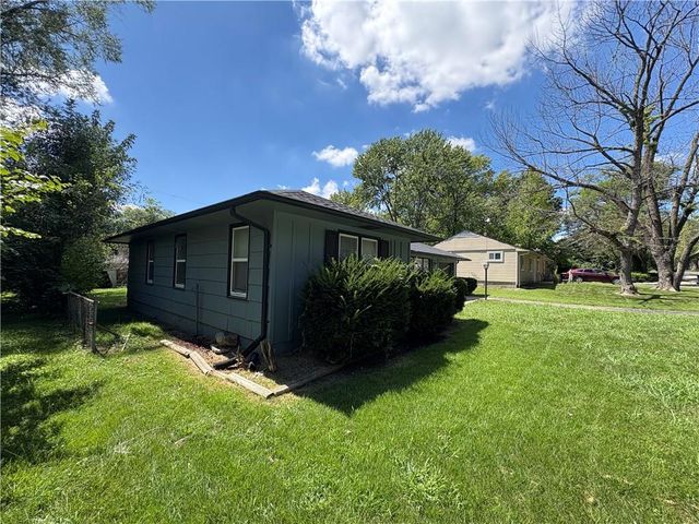 8511 E 110th Terrace, Kansas City, MO 64134