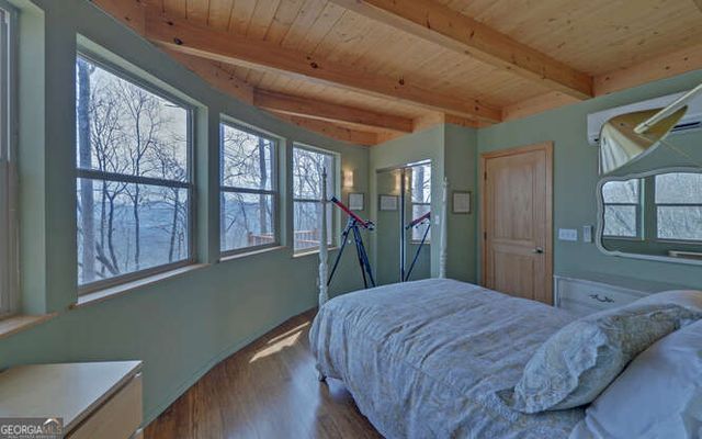 279 Collins Creek Road, Hiawassee, GA 30546