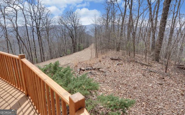 279 Collins Creek Road, Hiawassee, GA 30546
