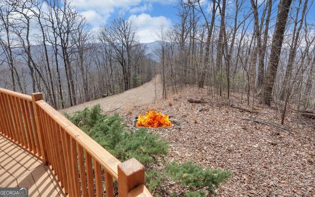 279 Collins Creek Road, Hiawassee, GA 30546