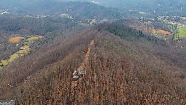 279 Collins Creek Road, Hiawassee, GA 30546