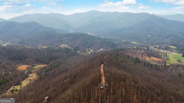 279 Collins Creek Road, Hiawassee, GA 30546