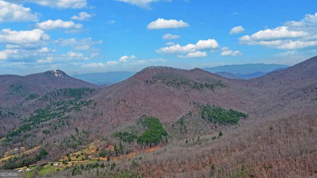 279 Collins Creek Road, Hiawassee, GA 30546