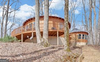279 Collins Creek Road, Hiawassee, GA 30546