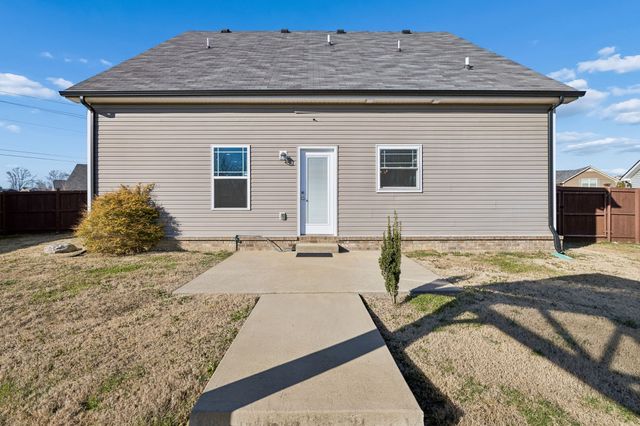 2145 Longhunter Chase Dr, Spring Hill, TN 37174