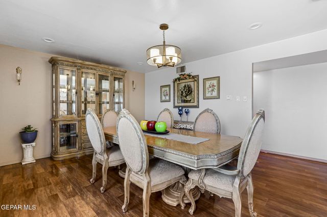 3104 Van Buren Avenue, El Paso, TX 79930