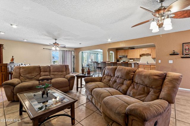 3104 Van Buren Avenue, El Paso, TX 79930