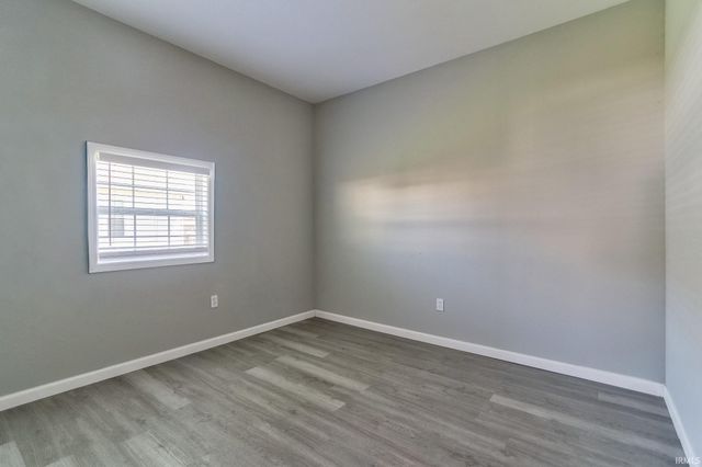 809 E Columbia Street, Evansville, IN 47711