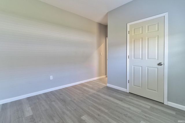 809 E Columbia Street, Evansville, IN 47711