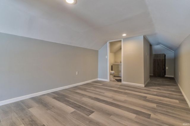 809 E Columbia Street, Evansville, IN 47711