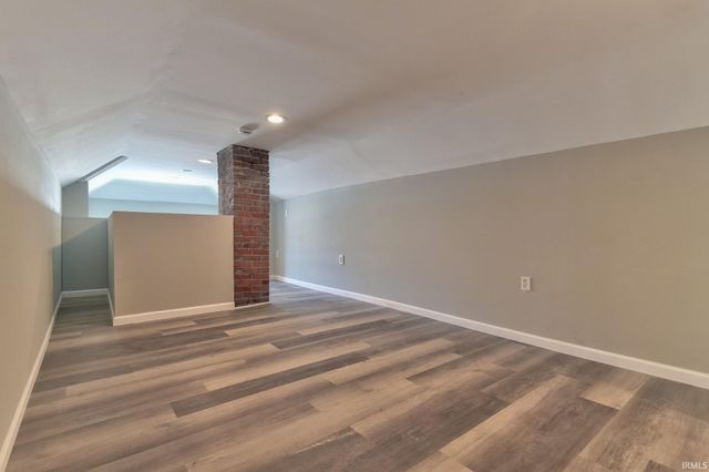 809 E Columbia Street, Evansville, IN 47711
