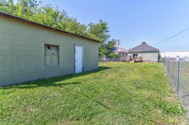 809 E Columbia Street, Evansville, IN 47711