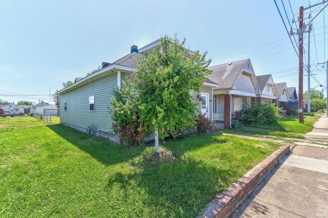 809 E Columbia Street, Evansville, IN 47711