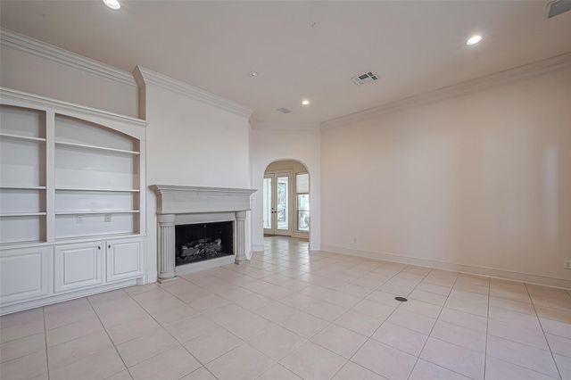 14010 Barnhart Boulevard, Houston, TX 77077