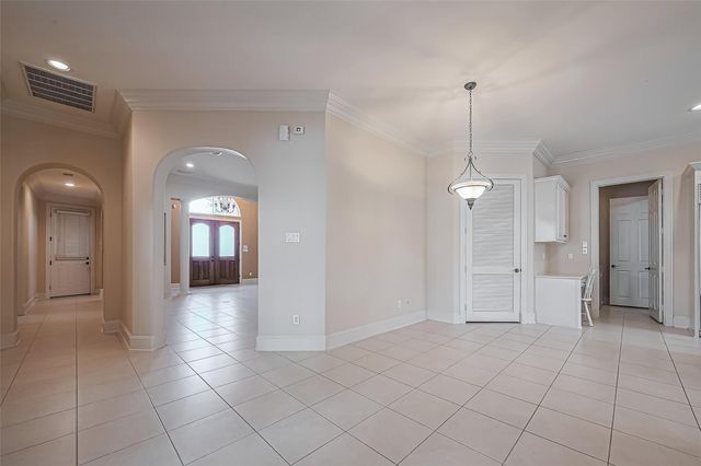 14010 Barnhart Boulevard, Houston, TX 77077