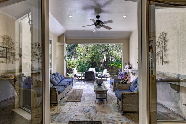 14010 Barnhart Boulevard, Houston, TX 77077