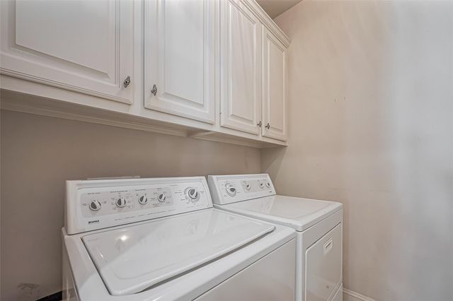 14010 Barnhart Boulevard, Houston, TX 77077