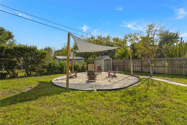 7746 WESTMORELAND DRIVE, Sarasota, FL 34243