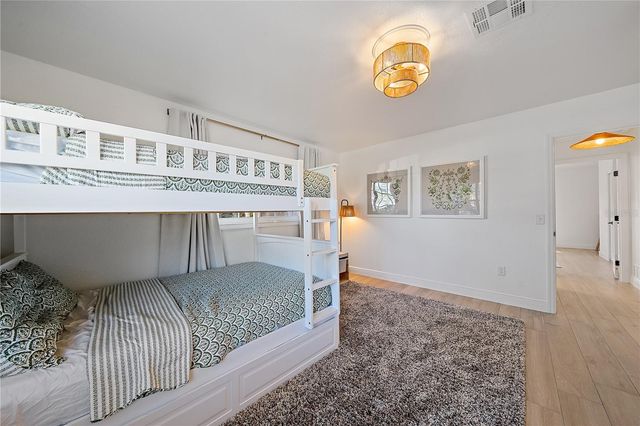 7746 WESTMORELAND DRIVE, Sarasota, FL 34243