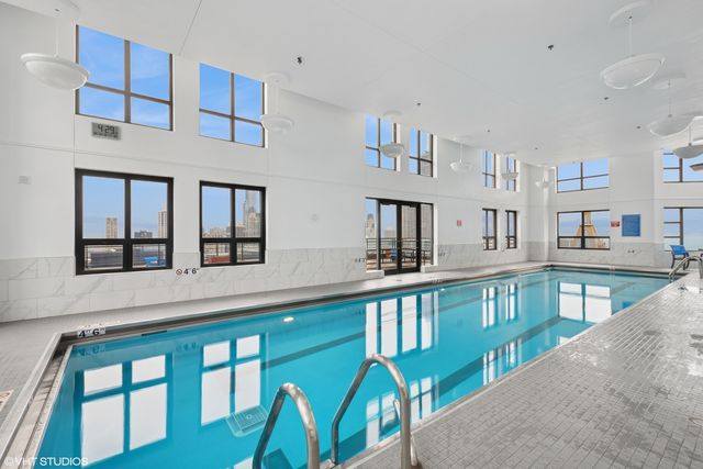 401 E Ontario Street 2902, Chicago, IL 60611