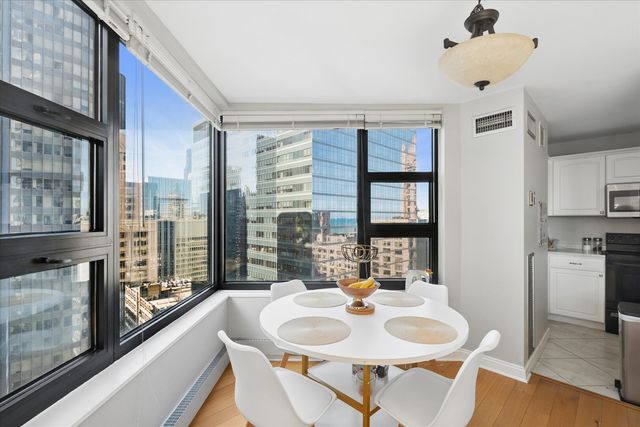 401 E Ontario Street 2902, Chicago, IL 60611