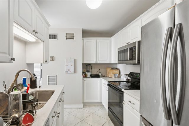 401 E Ontario Street 2902, Chicago, IL 60611