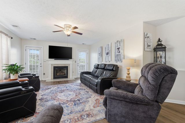 136 Wilderness Cove, Georgetown, KY 40324