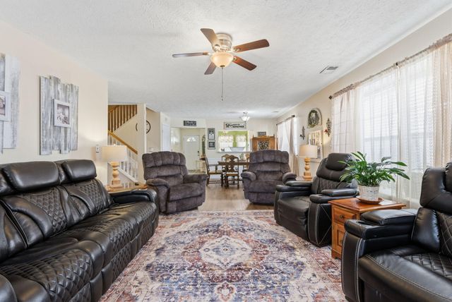 136 Wilderness Cove, Georgetown, KY 40324