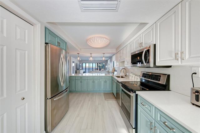 1510 1ST AVENUE W 205, Bradenton, FL 34205