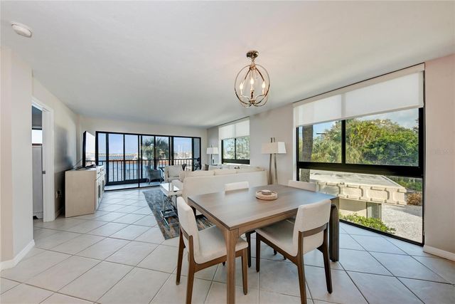 1510 1ST AVENUE W 205, Bradenton, FL 34205