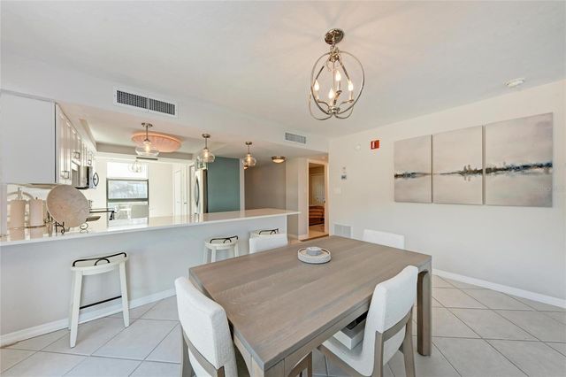 1510 1ST AVENUE W 205, Bradenton, FL 34205