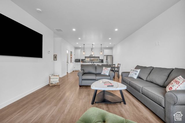 5930 CARDIFF PASS RD, Mountain Green, UT 84050