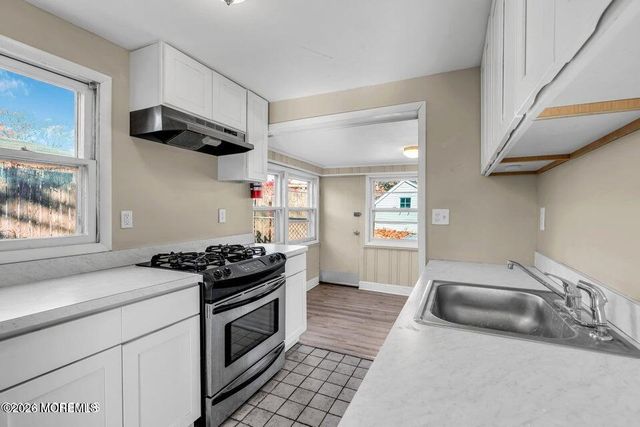 1935 New Street, Toms River, NJ 08753