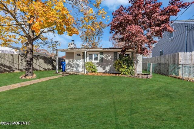 1935 New Street, Toms River, NJ 08753